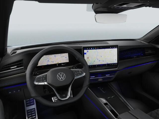 Volkswagen PASSAT Variant R-Line Edition 1.5 eHybrid 204 PK 6 versn. DSG