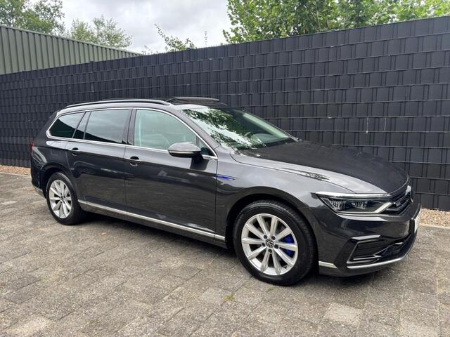 Volkswagen PASSAT 1.4 TSI PHEV GTE BNS**LEER/PANO/MASSAGE/CARPLAY/IQLIGHT**