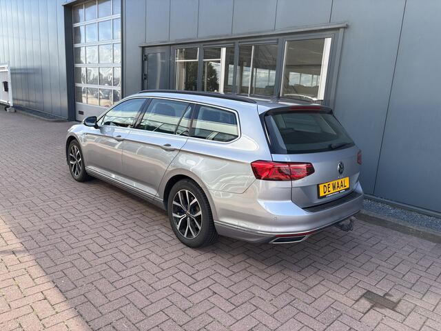 Volkswagen PASSAT Variant 1.4 TSi DSG PHEV GTE Business TREKHAAK/CAMERA/ADAPT.CRUISE/ERGO/IQLIGHT/ELEK.ACHTERKLEP