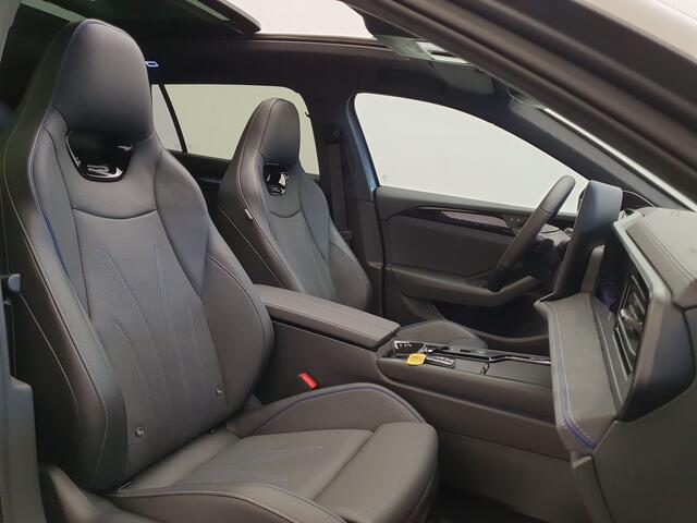 Volkswagen PASSAT Variant 1.5 eHybrid 272pk DSG/AUT R-Line Wegklapbare trekhaak, Harman/Kardon, Leder, Pano
