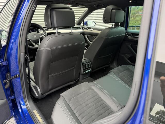Volkswagen PASSAT Variant 1.5 TSI R-Line |Pano|Trekhaak|Carplay|360|
