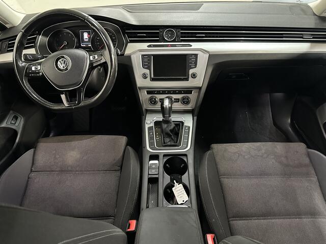 Volkswagen PASSAT Variant 1.4 TSI ACT Comfortline Business CLIMA // CRUISE // TREKHAAK // NAVI