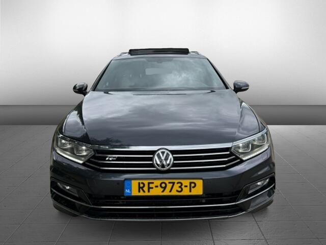 Volkswagen PASSAT Variant 1.4 TSI R-LIne pano