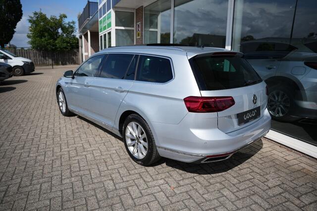 Volkswagen PASSAT 1.4 TSI PHEV GTE Highline, Pano, Trekhaak,Carplay