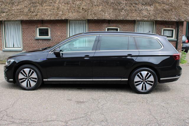 Volkswagen PASSAT Variant 1.4 TSI PHEV GTE Business SOh 91,2% IQ LIGHT NAVI PANO TREKHAAK 134000KM!!!