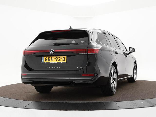 Volkswagen PASSAT Variant 1.5 eTSI 150pk DSG Business · Camera · Stuur- & Stoelverwarming · Apple/Android Car Play · Massagefunctie Voorstoelen · Garantie t/m 11-06-2028 of 100.000km