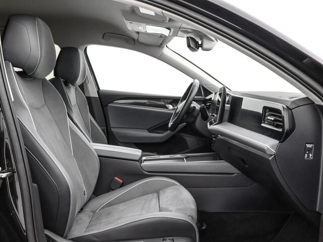 Volkswagen PASSAT Variant 1.5 eTSI 150pk DSG Business · Camera · Stuur- & Stoelverwarming · Apple/Android Car Play · Massagefunctie Voorstoelen · Garantie t/m 11-06-2028 of 100.000km