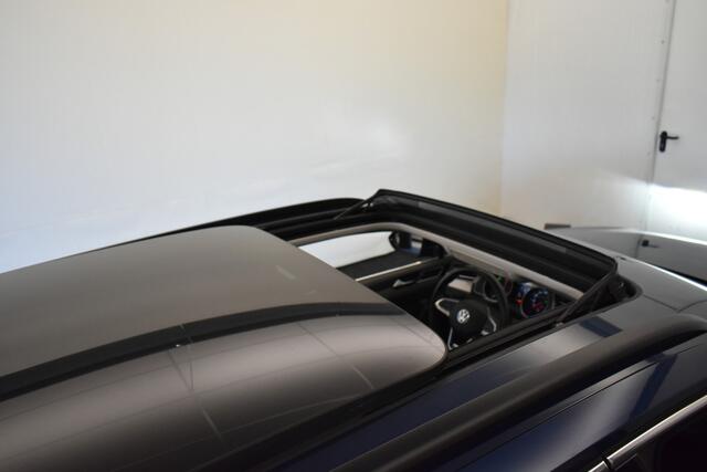Volkswagen PASSAT Variant 1.4 TSI PHEV GTE SOH 100% Pano Trekh Cam Winterpack Dhoek