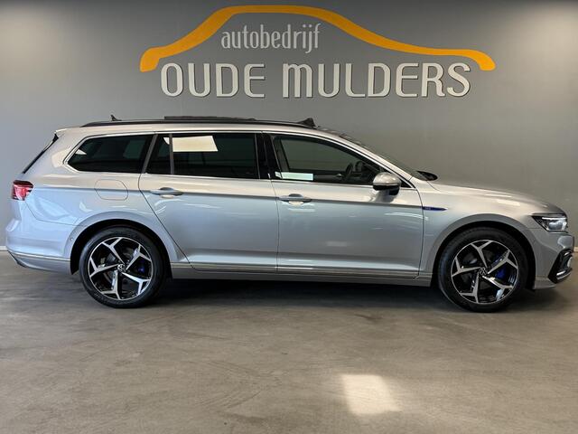 Volkswagen PASSAT 1.4 TSI PHEV GTE | Massage | IQ light | Adaptive cruise | Pano | Trekhaak |Clima | Stoelverwarming | Achteruitrijcamera | Carplay |