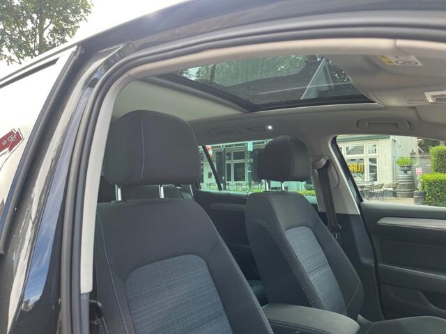 Volkswagen PASSAT 1.4 TSI PHEV GTE **STORING VERSNELLINGSBAK**