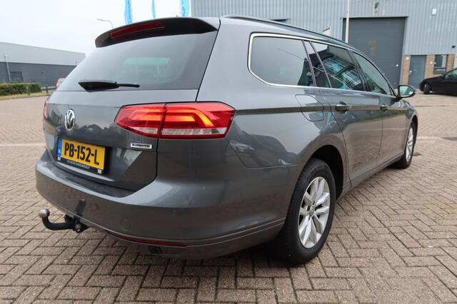 Volkswagen PASSAT 1.6 TDI COMFORTLINE ( EXPORT PRICE )