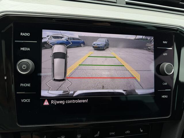 Volkswagen PASSAT Variant 1.4 TSI PHEV GTE Business | Pano | Carplay | LED | Camera | Navi | LED
