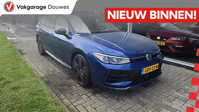 Volkswagen PASSAT Variant 1.5 eHybrid R-Line Edition |NAP|Pano|ACC|IQLight|Massage|Stoel&Stuurverwarming
