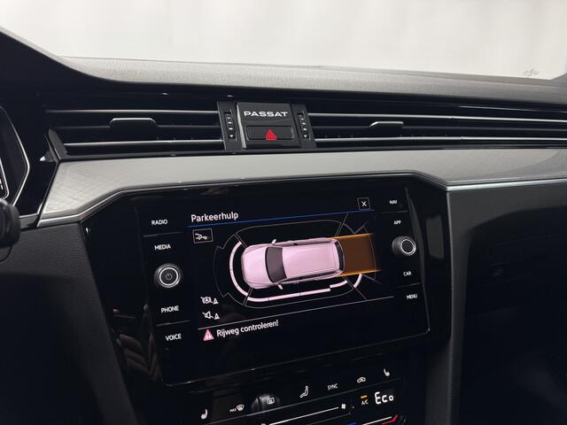 Volkswagen PASSAT Variant 1.4 TSI PHEV GTE / Virtual / Leder,alcant./ Matrix / Trekhaak