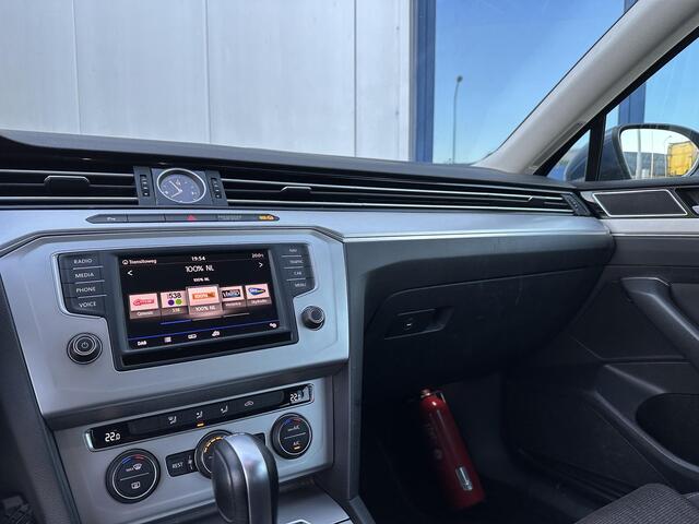 Volkswagen PASSAT Variant 1.6 TDI Highline l ACC l Camera l Keyless l DSG l