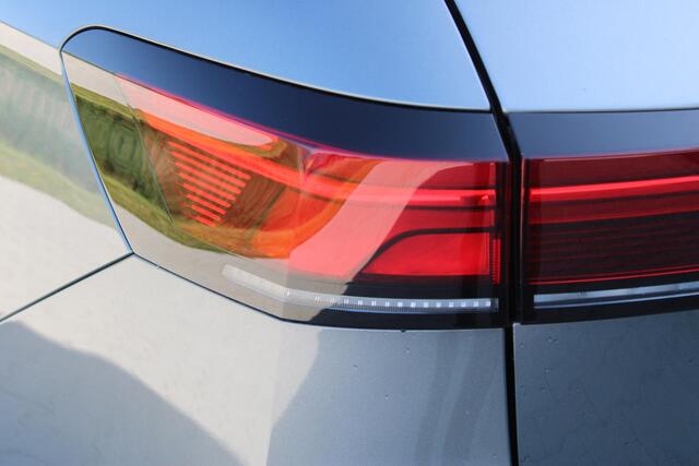 Volkswagen PASSAT Variant 1.5 eTSI 150 pk | Incl. 12 maanden garantie | Stoel/stuur verwarming | Achteruitrijcamera | Adaptive cruise controle | Dodehoekdetectie | Navigatie | Apple carplay/Android Auto | Climate controle | Lane assist | Keyless start |
