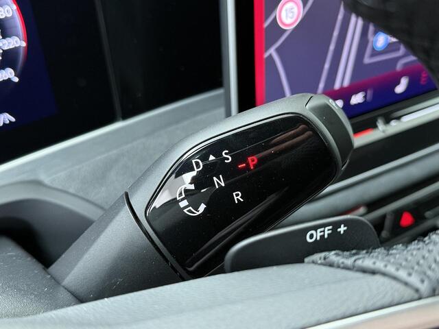 Volkswagen PASSAT Variant R-Line Edition 1.5 eHybrid 150 kW / 204 PK DSG | Black Style | Multimedia pakket plus | Trekhaak wegklapbaar | Area View camera |