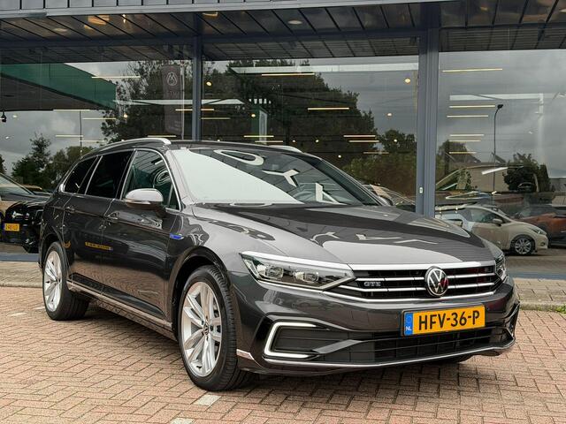 Volkswagen PASSAT Variant 1.4 TSI PHEV GTE Business WEGKLAPBARE TREKHAAK | LEDER | CAMERA | ELEKTRISCH VERSTELBARE STOELEN | STOELVERWARMING | NAVIGATIE | IQ LED | DODEHOEK DETECTIE | APPLE CARPLAY / ANDROID AUTO | ADAPTIEVE CRUISECONTROL |