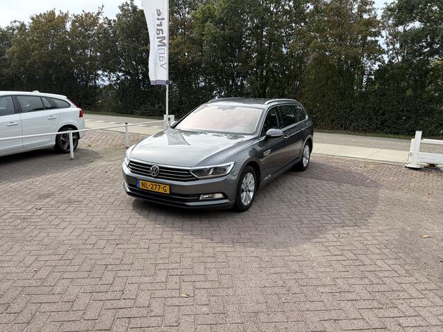 Volkswagen PASSAT Variant 1.4 TSI ACT Connected Series AUTOMAAT TREKHAAK CAMERA STOELVERWARMING
