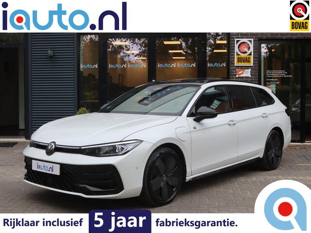Volkswagen PASSAT Variant 1.5 eHybrid 272PK R-Line Black Style+ Leder/Pano/IQ.Light/360/Headup/HK/Navi Max/ACC/19"/Trekhaak wegkl.