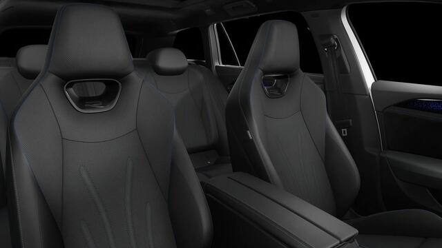 Volkswagen PASSAT Variant 1.5 eHybrid R-Line Edition 272 PK DSG Black Style, leder, massagestoelen, stoelventilatie, head-up, trekhaak, panoramadak, 360 graden camera