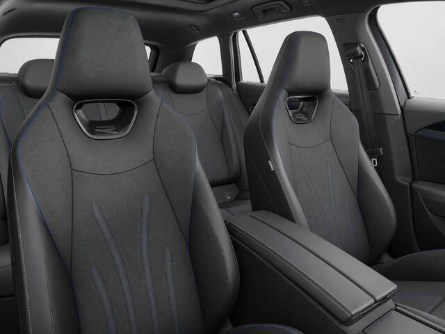 Volkswagen PASSAT Variant 1.5 eHybrid R-Line Edition 272PK DSG Panoramadak, Trekhaak, Black Style, Leder, Memorystoelen, Harman Kardon Audio, Head-Up Display, 19" LM Velgen, Elektr. Achterklep