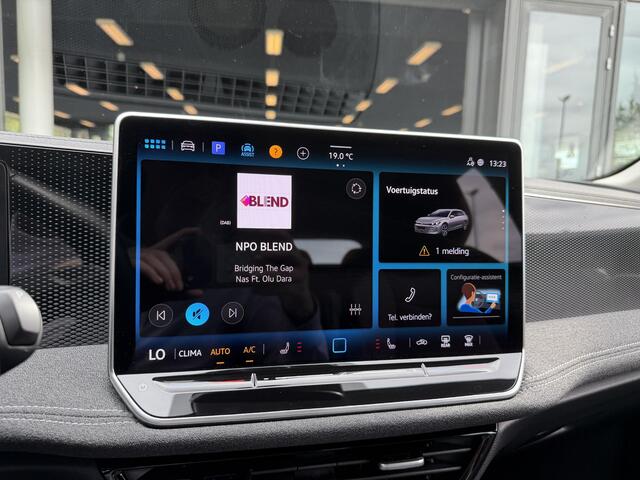 Volkswagen PASSAT Variant 1.5 eTSI Automaat 150PK | Stoel- en stuurverwarming | Adaptieve Cruise Control | Achteruitrijcamera + sensoren | Dodehoekdetectie