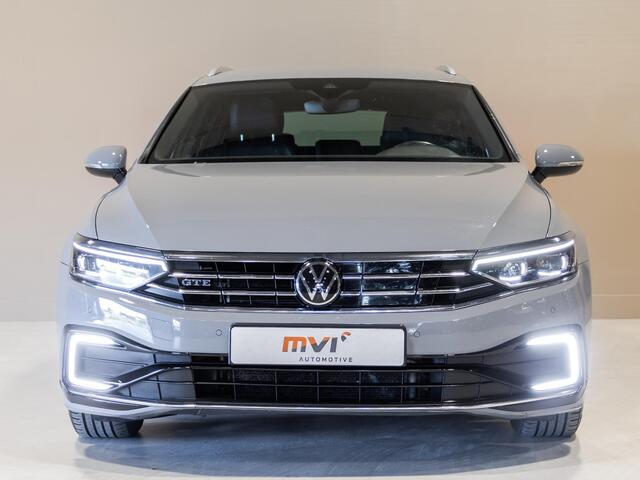 Volkswagen PASSAT Variant 1.4 TSI PHEV GTE Business SOH 94% / 218pk / NAP / Leder / Achteruitrij camera / IQ LED /