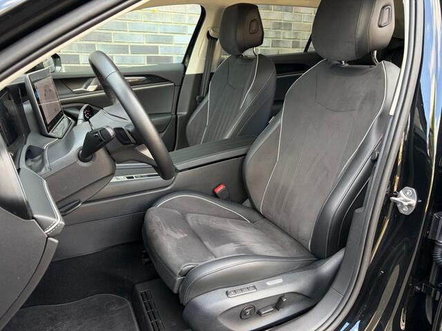 Volkswagen PASSAT VARIANT 1.5 eHYBRID BUSINESS - TREKH. - HUD - CAMERA