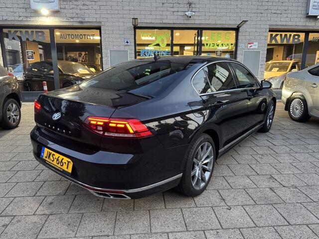 Volkswagen PASSAT 2.0 TSI 3X R-Line Dsg Leer Camera DCC ACC Vol