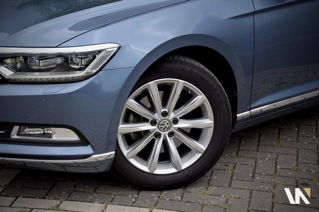 Volkswagen PASSAT Variant 1.4 TSI ACT Highline | DSG | Trekhaak | Massage | Elektr. Stoelen met Verwarming | Adaptive Cruise | 360 Cam. | Virtual Dash | 2e Eig. Volledig. O.H.