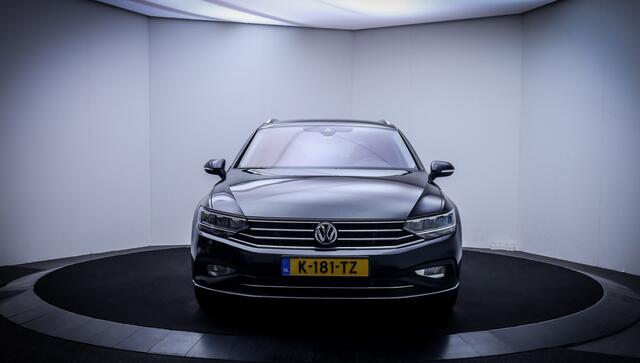 Volkswagen PASSAT Variant 1.5 TSI Dsg Elegance FULL LED | CAMERA | VIRTUAL | ERG COMFORT | NAVI | STOELVERW | ACC | VOORRUITVERW | TREKHAAK | LMV 18''