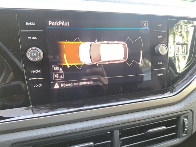Volkswagen POLO 1.0 TSI 95 Pk Comfortl Bs Acc Nav. Apple CarPlay 5 Drs