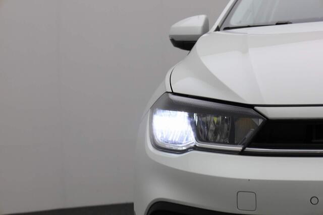 Volkswagen POLO 1.0 TSI 95PK Life | Navi | Camera | ACC | Clima | 16 inch