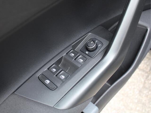 Volkswagen POLO 1.0 TSI Comfortline 1e EIG/Navi/Airco/AdaptiveCruise/PDC/AppleCarplay/AndroidAuto/Bluetooth