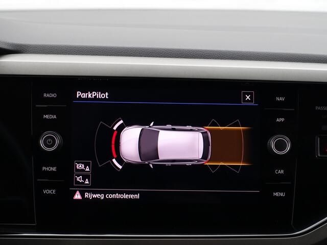 Volkswagen POLO 1.0 TSI Highline Aut- Keyless, Stoelverwarming, Park Assist, Led, Front Assist, Cruise