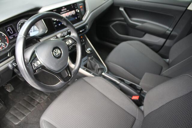 Volkswagen POLO 1.0 TSI Comfortline Business RIJKLAAR- CLIMATE CONTROL - NAVIGATIE - PARKEERSENSOREN
