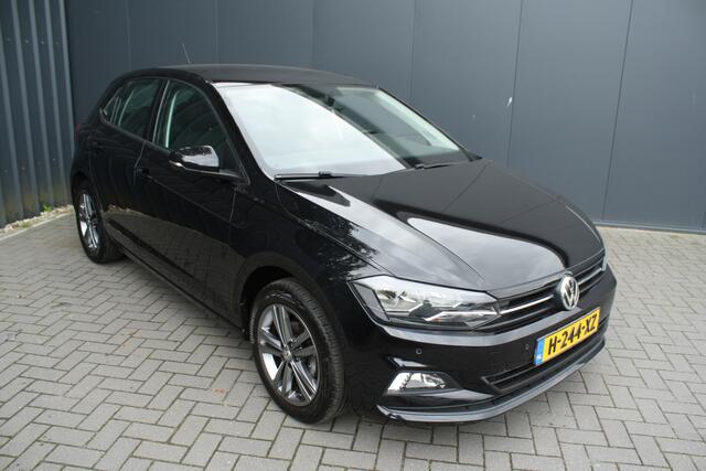 Volkswagen POLO 1.0 TSI Comfortline AUTOMAAT - NAVIGATIE - APPLE CARPLAY