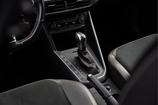 Volkswagen POLO 2.0 TSI GTI 200PK | ACC | Camera | Modus| DCC| Virtual | Pano | Led | Carplay | Sfeer |