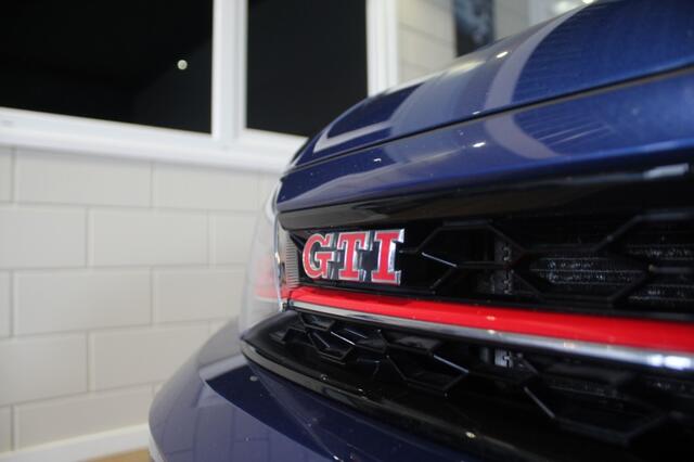 Volkswagen POLO 2.0 TSI GTI LED DIG COCKP CLIMA BO CARPLAY DISTANCE CRUISE NAP!