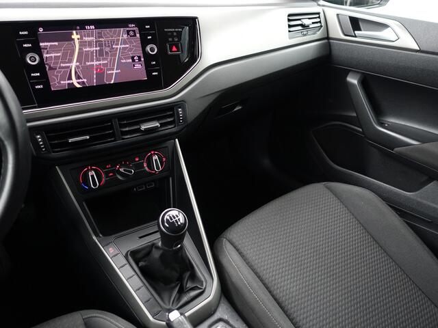 Volkswagen POLO 1.0 TSI R Line+ Carplay, Camera, Park Assist, Ada Cruise, Led, Clima, Sport Interieur