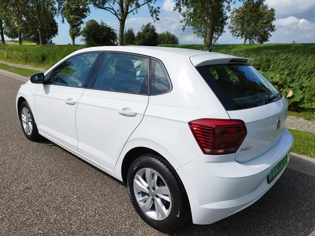 Volkswagen POLO 1.0 TSI Edition ** Carplay ** Airco ** Lm velgen ** MF stuurwiel **