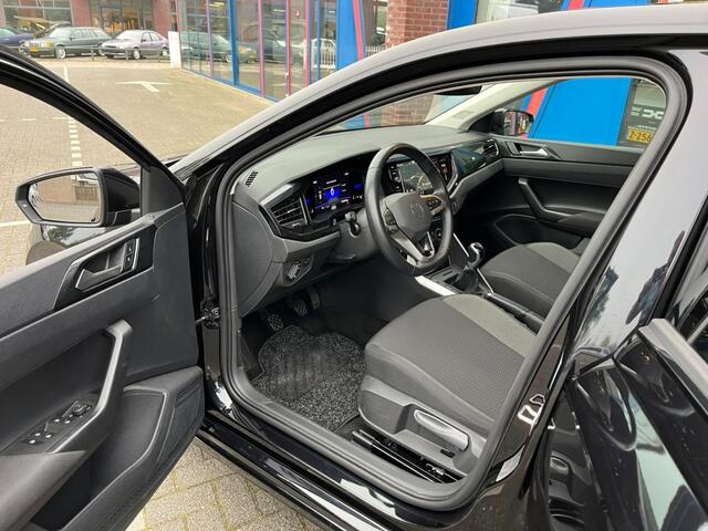 Volkswagen POLO 1.0TSI 95pk Navi Carplay Led 5-Deurs Airco bj2022
