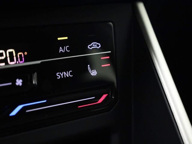 Volkswagen POLO 1.0TSI/95PK Move · Navigatie · Parkeersensoren · Stoelverwarming · Garantie tot januari 2026