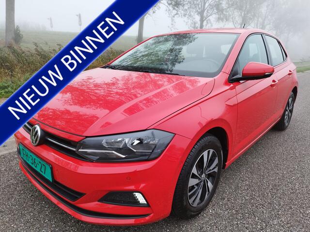 Volkswagen POLO 1.0 MPI Comfortline ** 93.572 km ** Bluetooth ** Airco ** MF stuurwiel ** LM velgen **