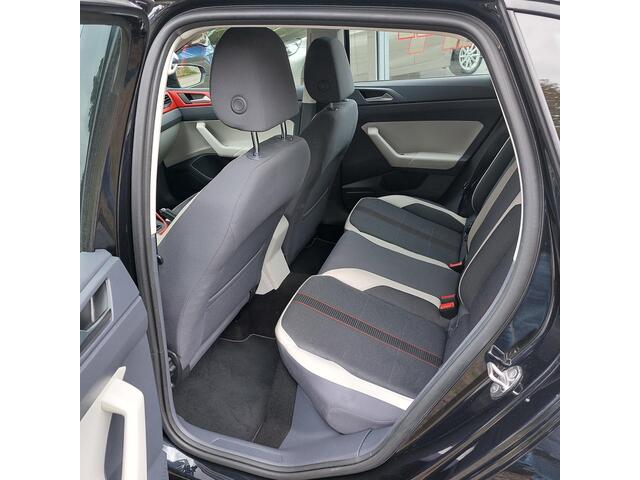 Volkswagen POLO 1.0 TSI Beats | Cruise Control | Apple Carplay |Een echte Beats.