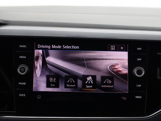 Volkswagen POLO 1.0 TSI R Line Aut- Panoramadak, CarPlay, Xenon Led, Keyless, Dynamic Select, Virtual Cockpit