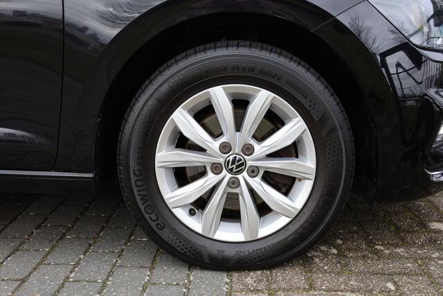 Volkswagen POLO Highline 5drs 1.0 TSI 81kw/110pk DSG7