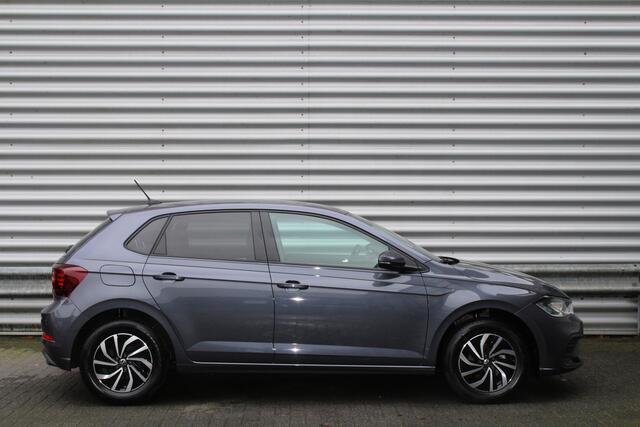 Volkswagen POLO 1.0 TSI Life Edition DSG7 NL-Auto NAP Clima Cruise Navi Camera Dig. Cockpit Stoelverwarming 15"LMV