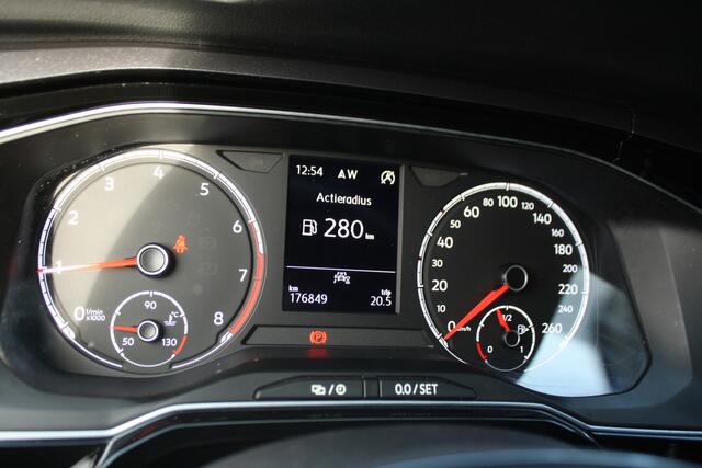 Volkswagen POLO 1.0 TSI Highline Business R - RIJKLAAR - NAVIGATIE
